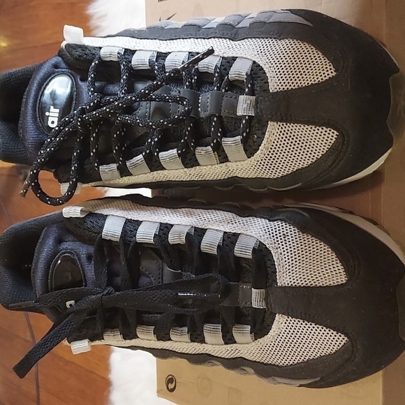 Nike Air Max 95 Gray Sneakers